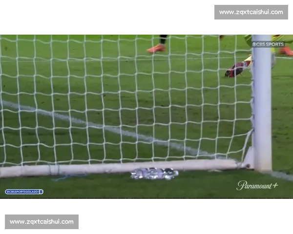 克雷莫内塞 1-1 亚特兰大:瓦尔迪意甲首球,双锋对决平分秋色 克雷莫内塞 1-1 亚特兰大:瓦尔迪意甲首球,双锋对决平分秋色