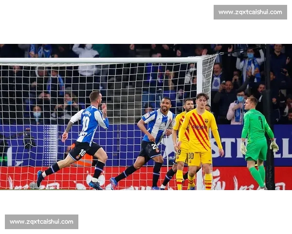 卢宁染红!国家德比冲突背后的争议与连锁反应 卢宁染红!国家德比冲突背后的争议与连锁反应